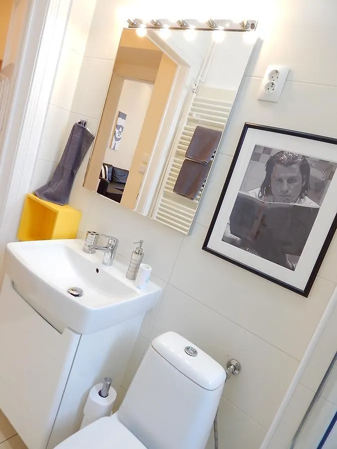 Hello Downtown Apartment - Broadway Budapest